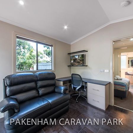 Pakenham Caravan Park Hotell Exteriör bild